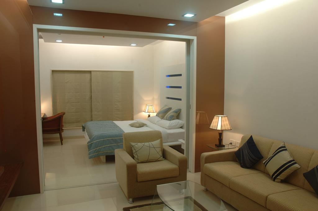 United 21 - Thane Habitación foto